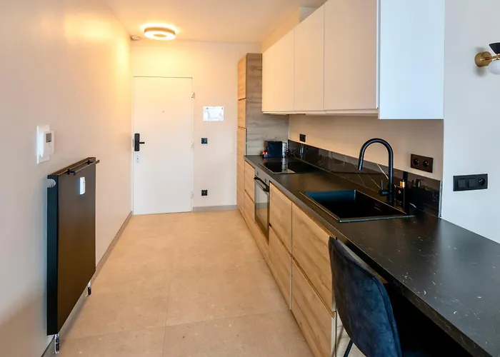 By Aimee - 20m From The & In Centre! * Oostende