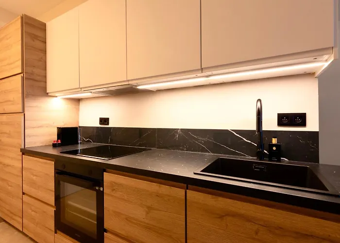 Appartement By Aimee - 20m From The & In Centre!